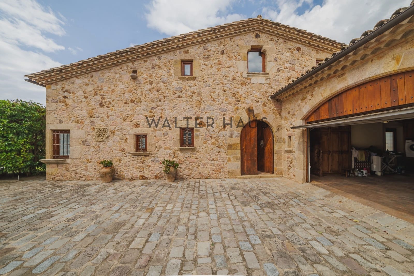 4 bedroom Villa for sale in Sant Feliu de Guixols with pool - € 2,800,000 (Ref: 9150971)