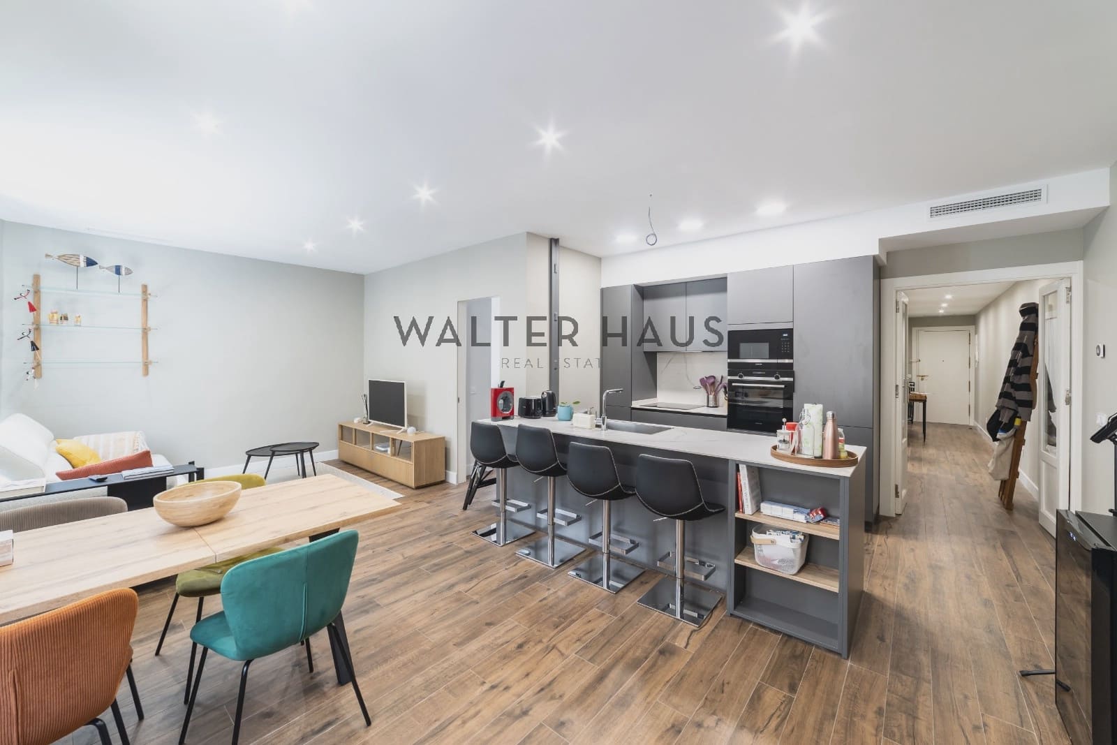 3 slaapkamer Flat te koop in Madrid stad met zwembad - € 1.090.000 (Ref: 9153150)