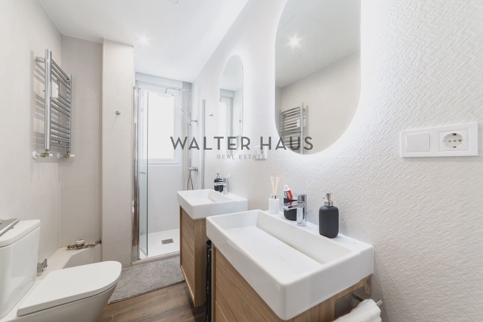 3 slaapkamer Flat te koop in Madrid stad met zwembad - € 1.090.000 (Ref: 9153150)