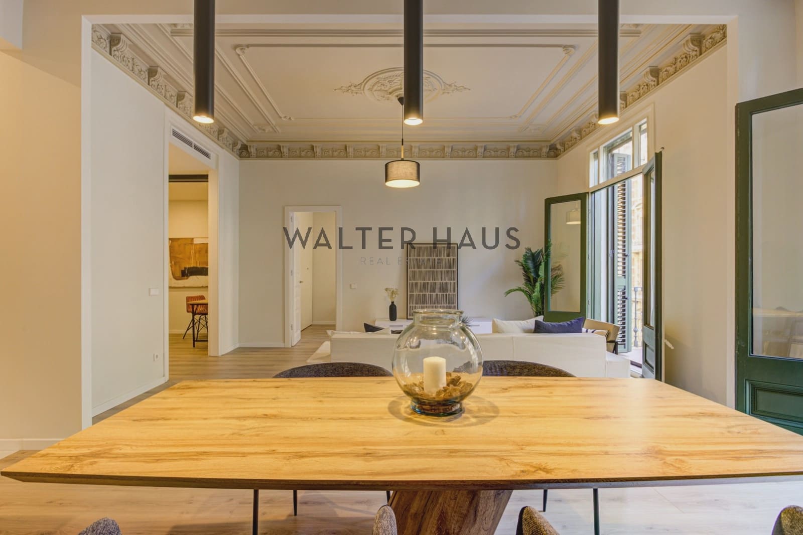 2 soveværelse Lejlighed til salg i Barcelona by - € 900.000 (Ref: 9158621)