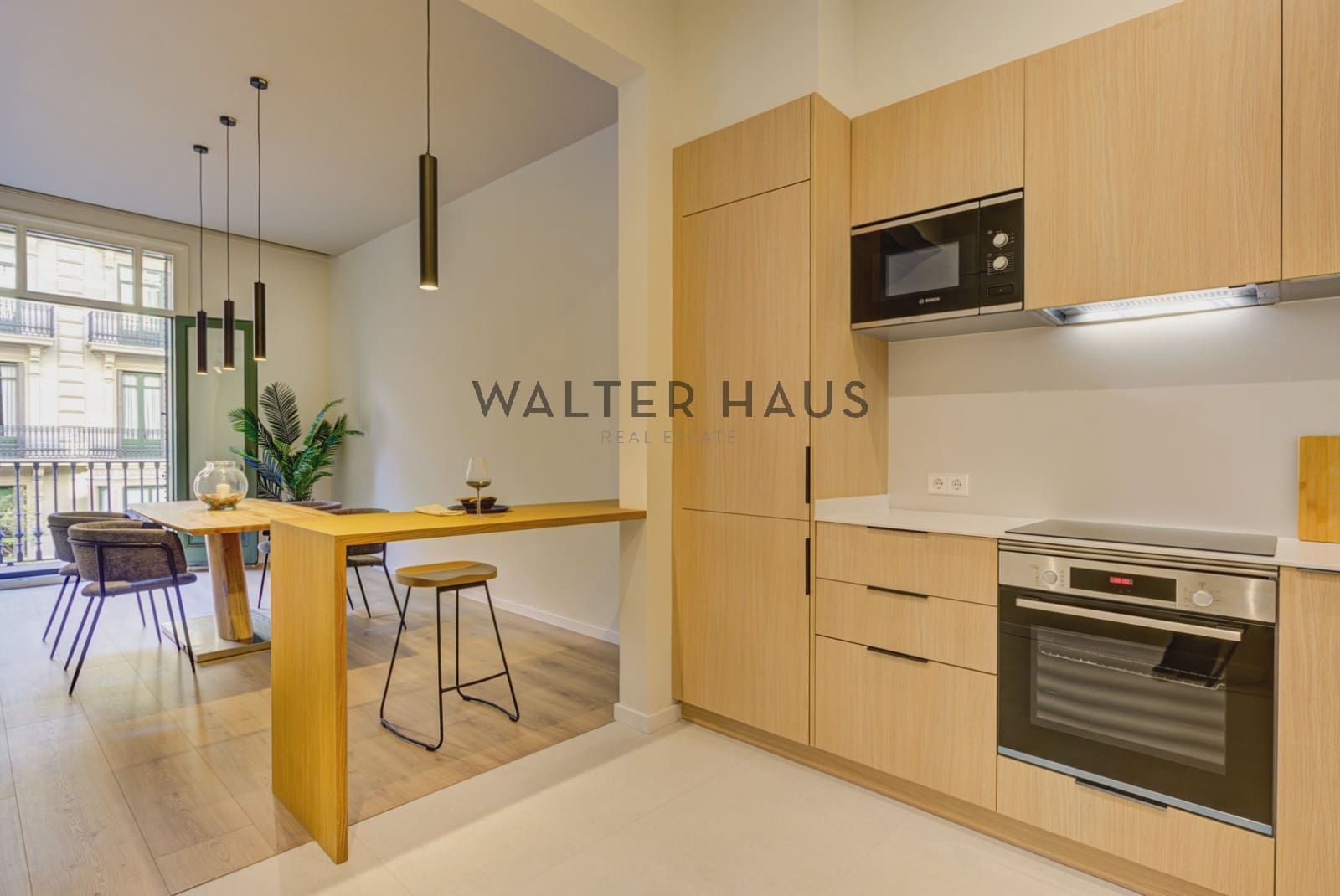 2 soveværelse Lejlighed til salg i Barcelona by - € 900.000 (Ref: 9158621)