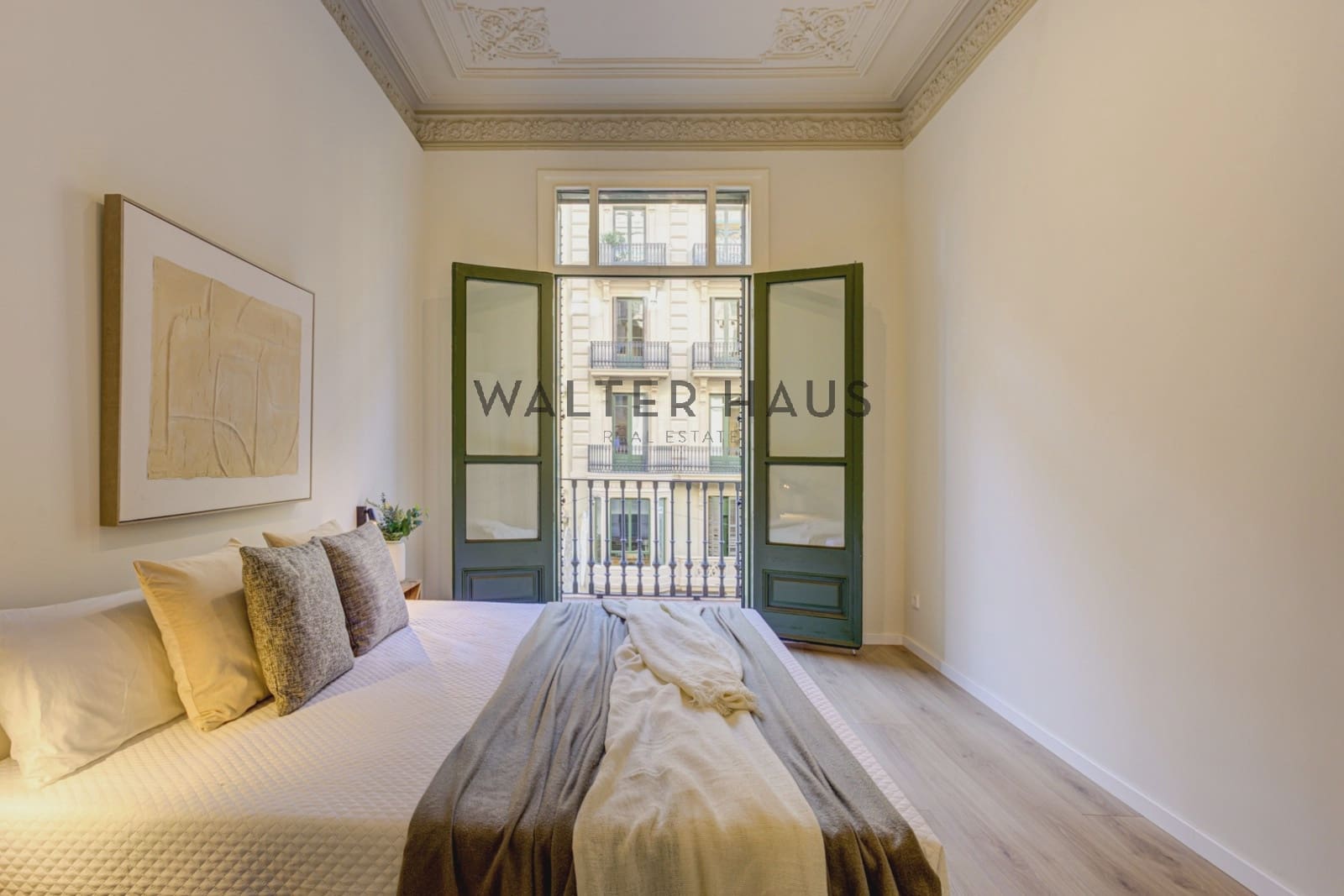 2 soveværelse Lejlighed til salg i Barcelona by - € 900.000 (Ref: 9158621)