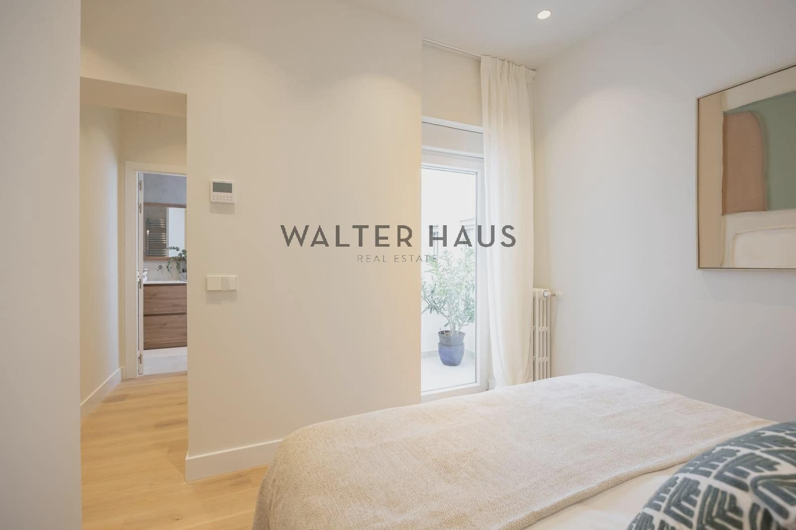 3 soveværelse Lejlighed til salg i Madrid by - € 1.550.000 (Ref: 9159037)