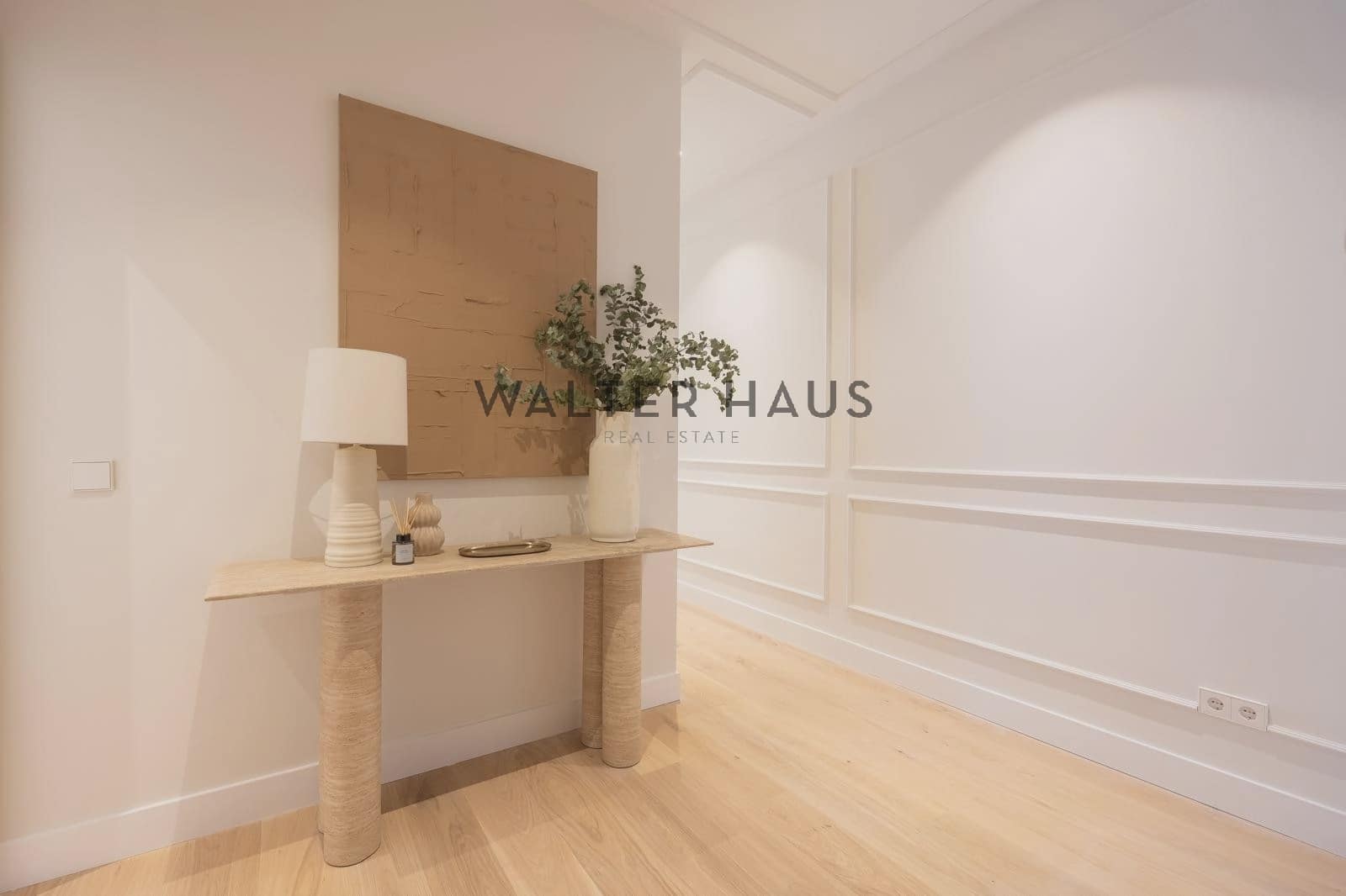 3 soveværelse Lejlighed til salg i Madrid by - € 1.550.000 (Ref: 9159037)