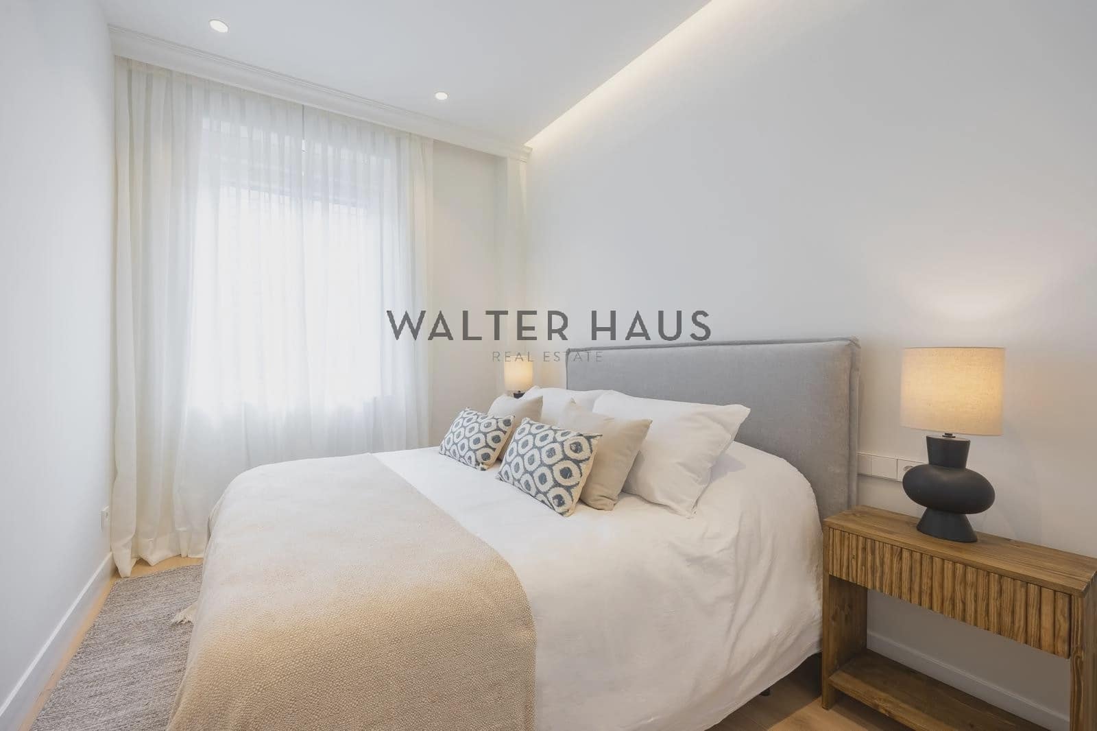 3 soveværelse Lejlighed til salg i Madrid by - € 1.550.000 (Ref: 9159037)