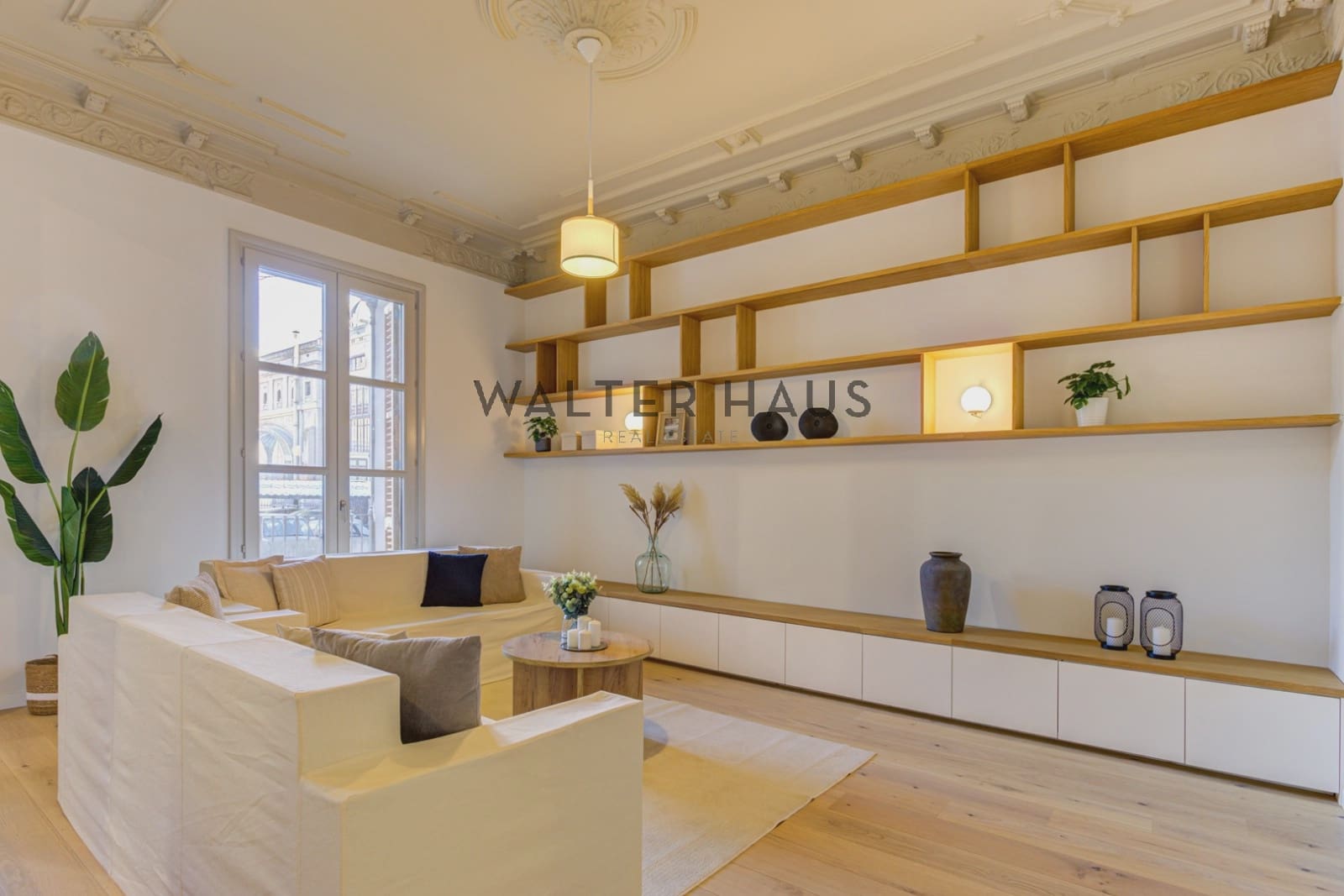 4 bedroom Flat for sale in Barcelona city - € 1,300,000 (Ref: 9160017)