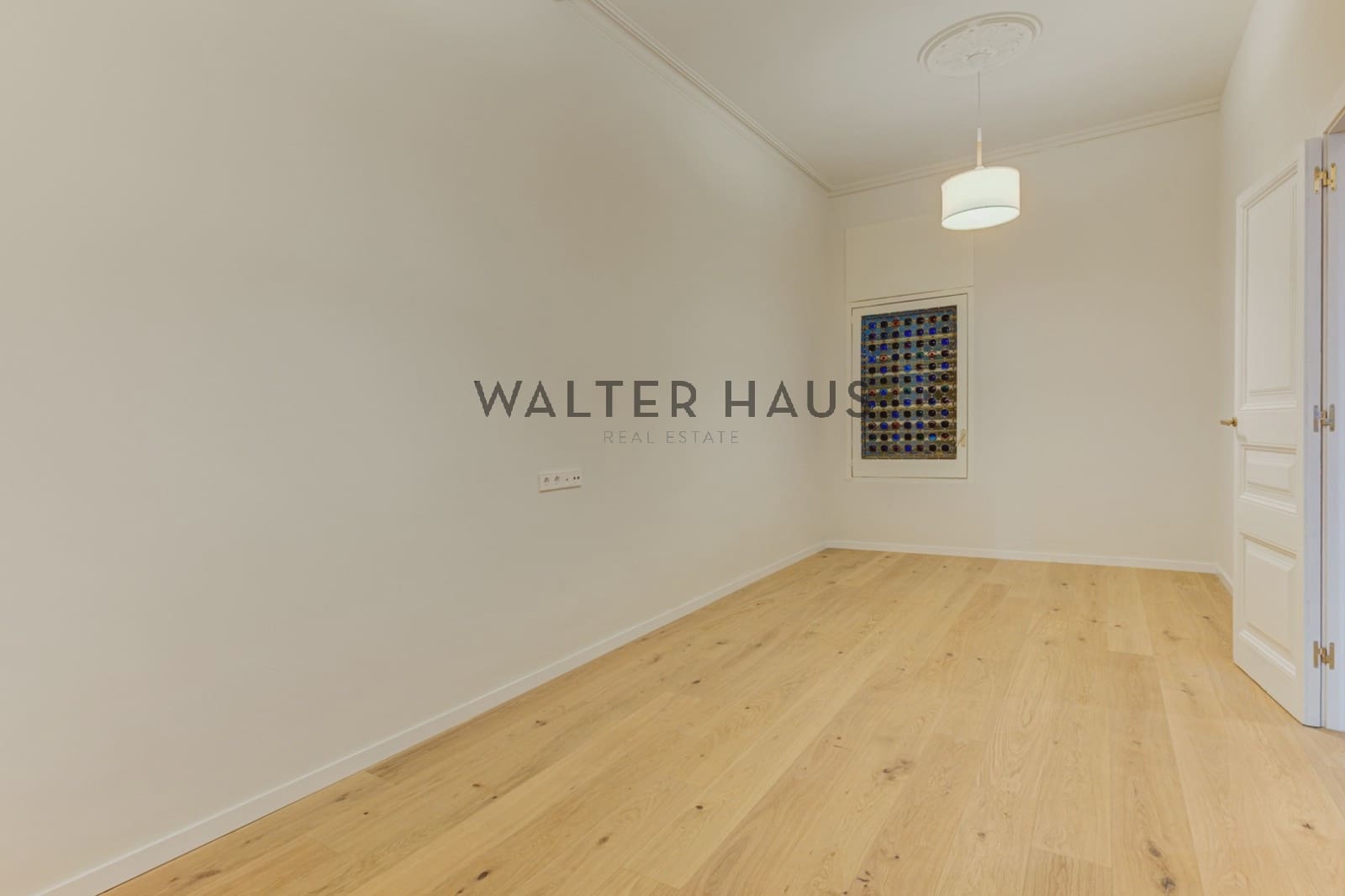 4 bedroom Flat for sale in Barcelona city - € 1,300,000 (Ref: 9160017)