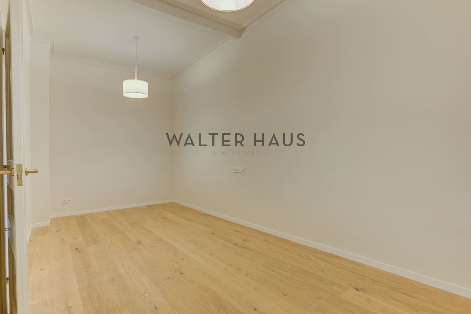 4 bedroom Flat for sale in Barcelona city - € 1,300,000 (Ref: 9160017)