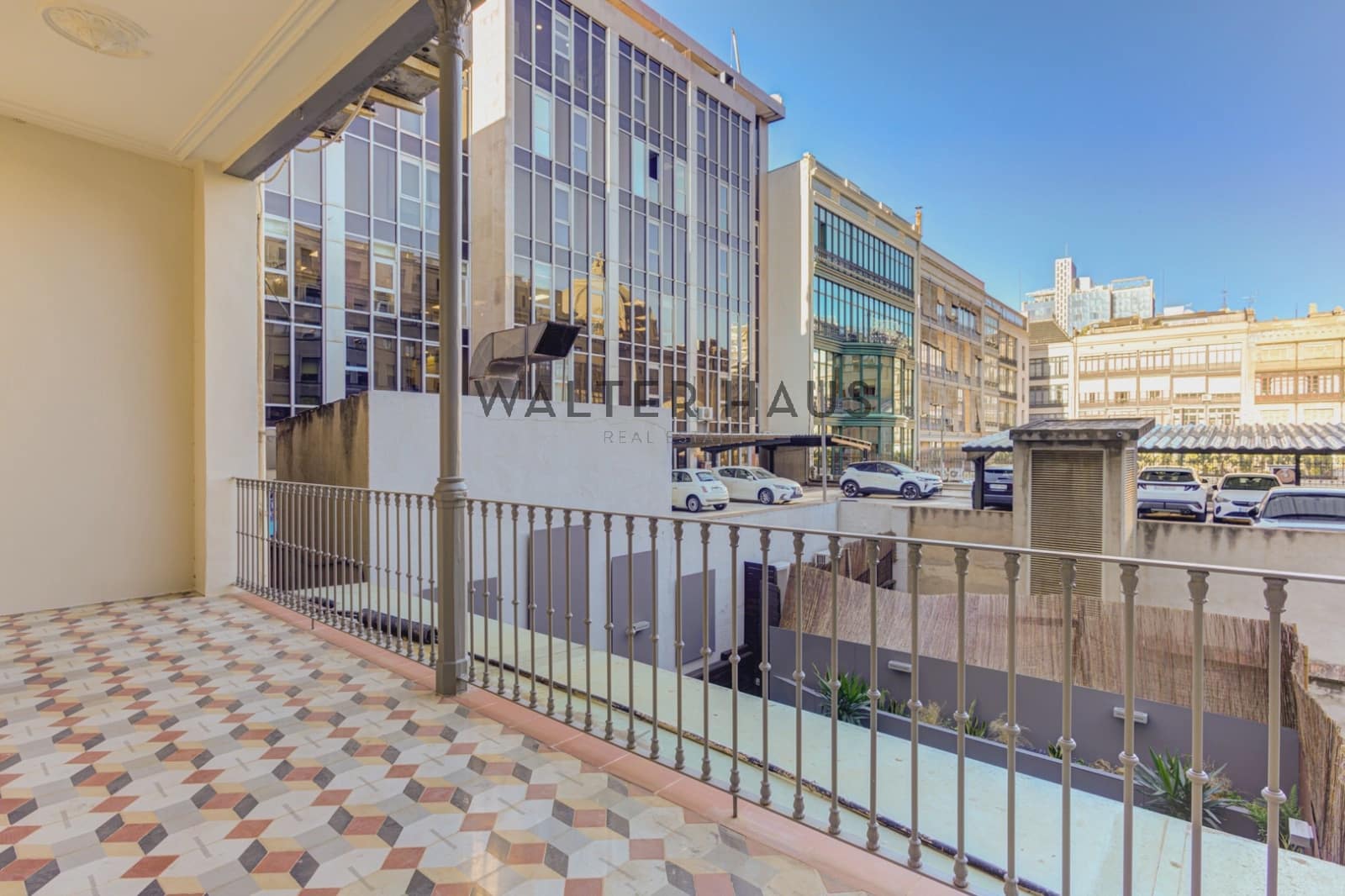 4 bedroom Flat for sale in Barcelona city - € 1,300,000 (Ref: 9160017)