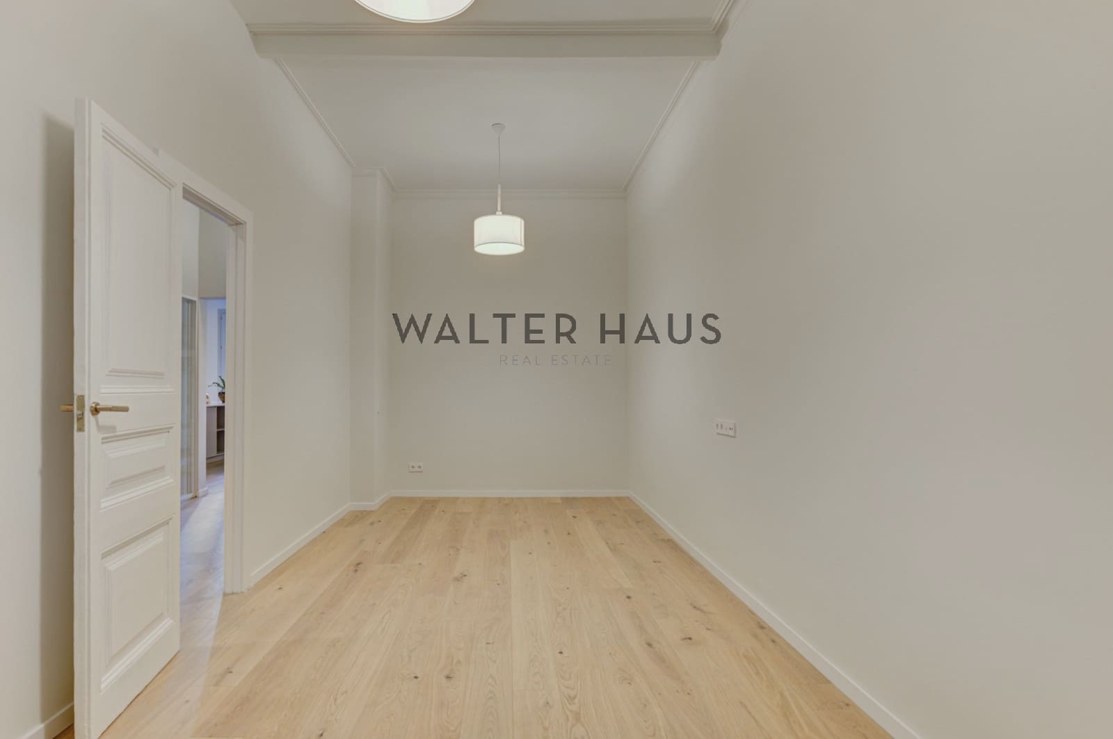 4 bedroom Flat for sale in Barcelona city - € 1,300,000 (Ref: 9160017)