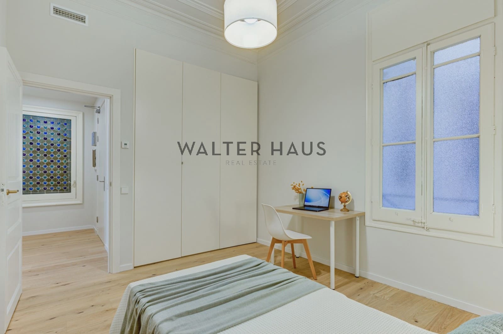 4 bedroom Flat for sale in Barcelona city - € 1,300,000 (Ref: 9160017)