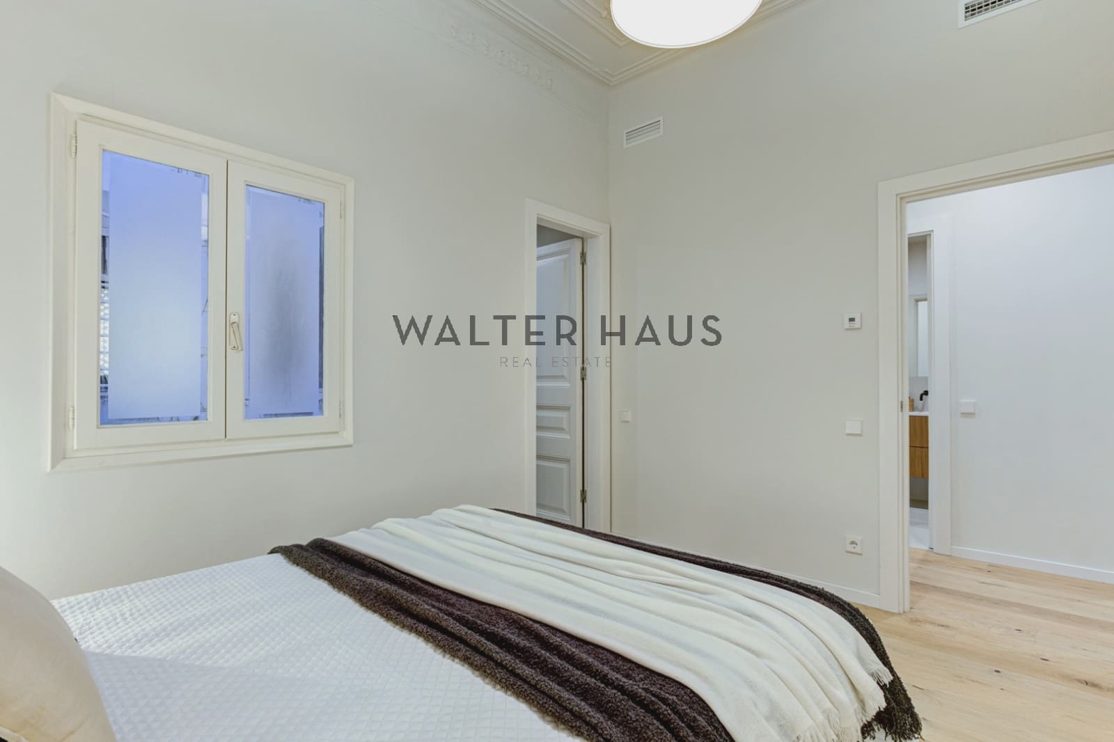 4 bedroom Flat for sale in Barcelona city - € 1,300,000 (Ref: 9160017)