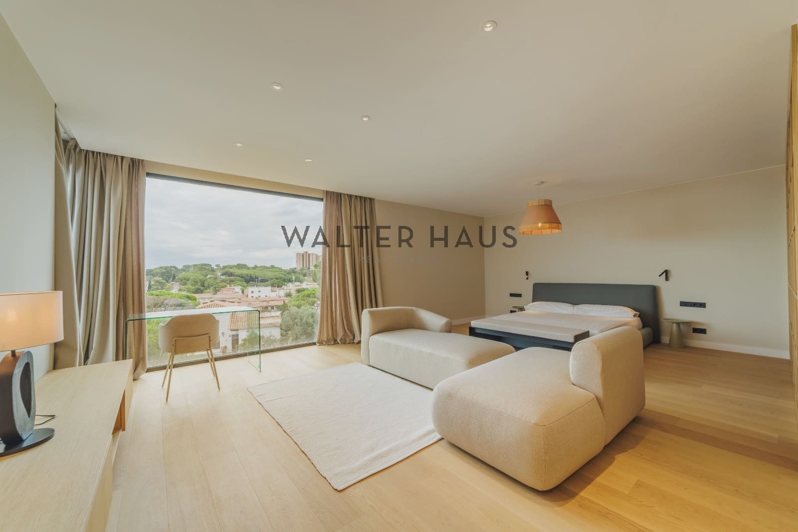 6 bedroom Villa for sale in Sant Feliu de Guixols - € 2,200,000 (Ref: 9160347)