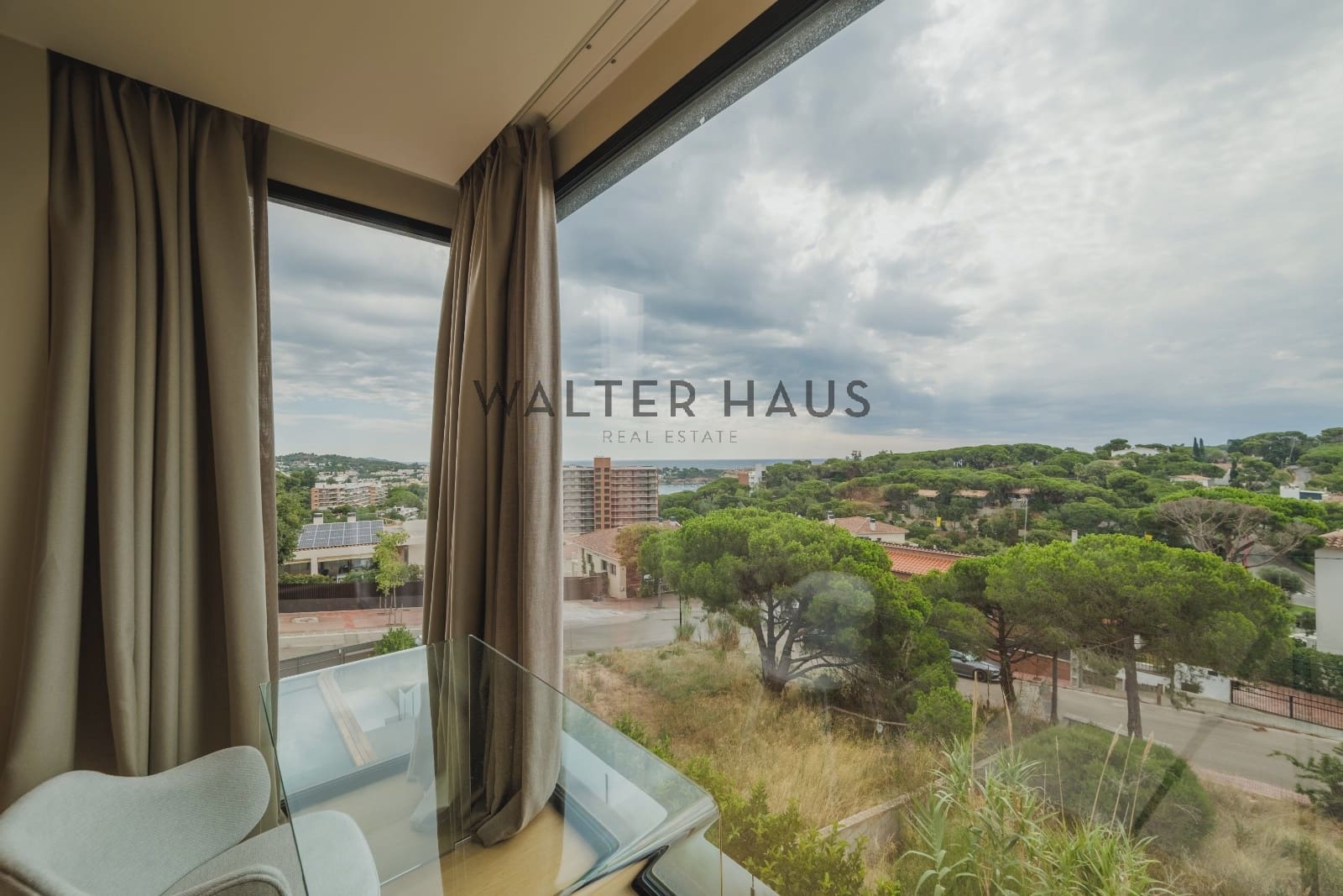 6 bedroom Villa for sale in Sant Feliu de Guixols - € 2,200,000 (Ref: 9160347)