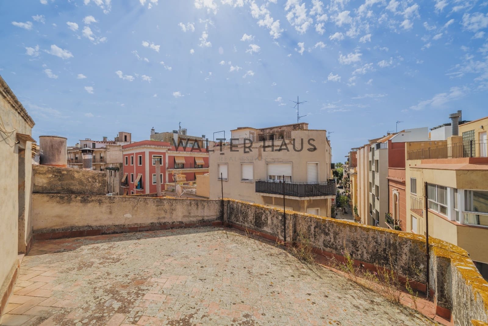 7 bedroom Villa for sale in Sant Feliu de Guixols with pool - € 625,000 (Ref: 9160348)