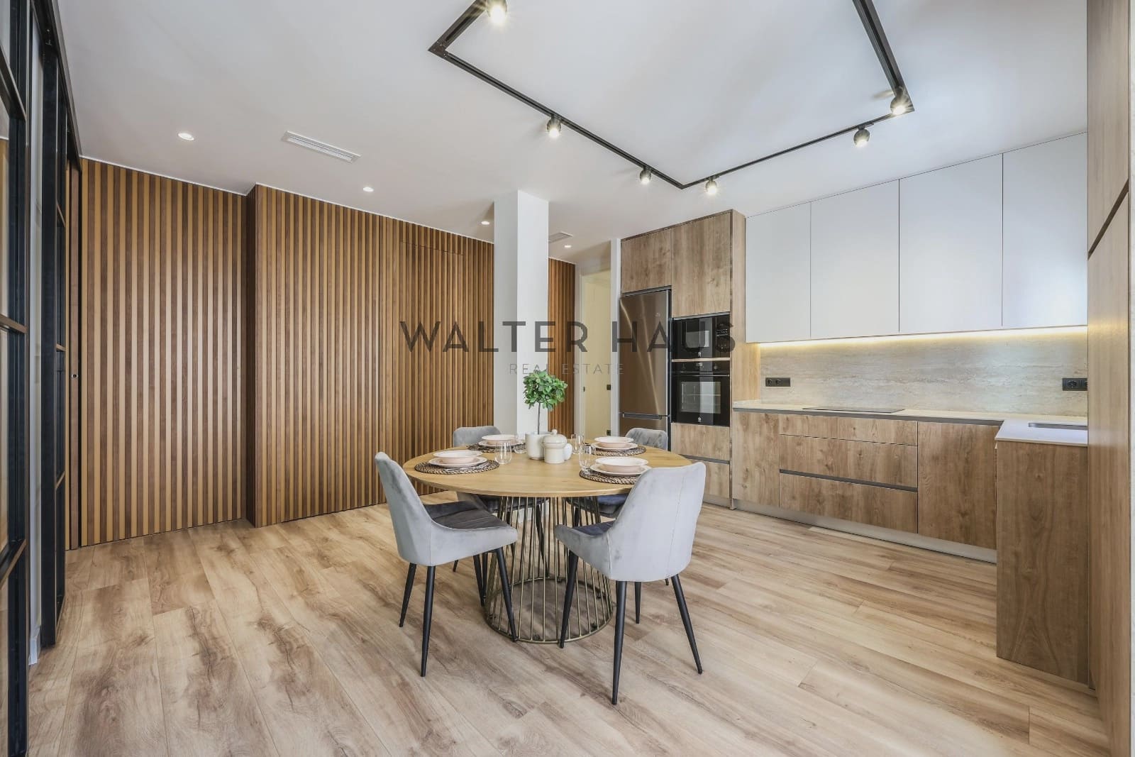 3 slaapkamer Flat te koop in Madrid stad - € 1.649.000 (Ref: 9161868)