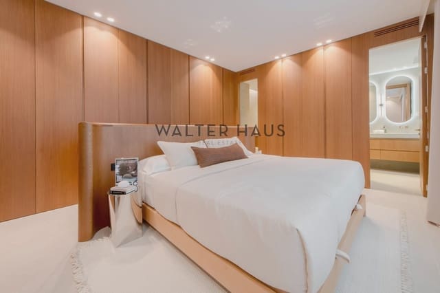 3 bedroom Flat for sale in Castellana, Madrid city - € 5,690,000 (Ref: 9163223)