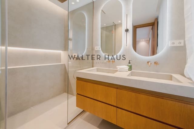 3 bedroom Flat for sale in Castellana, Madrid city - € 5,690,000 (Ref: 9163223)