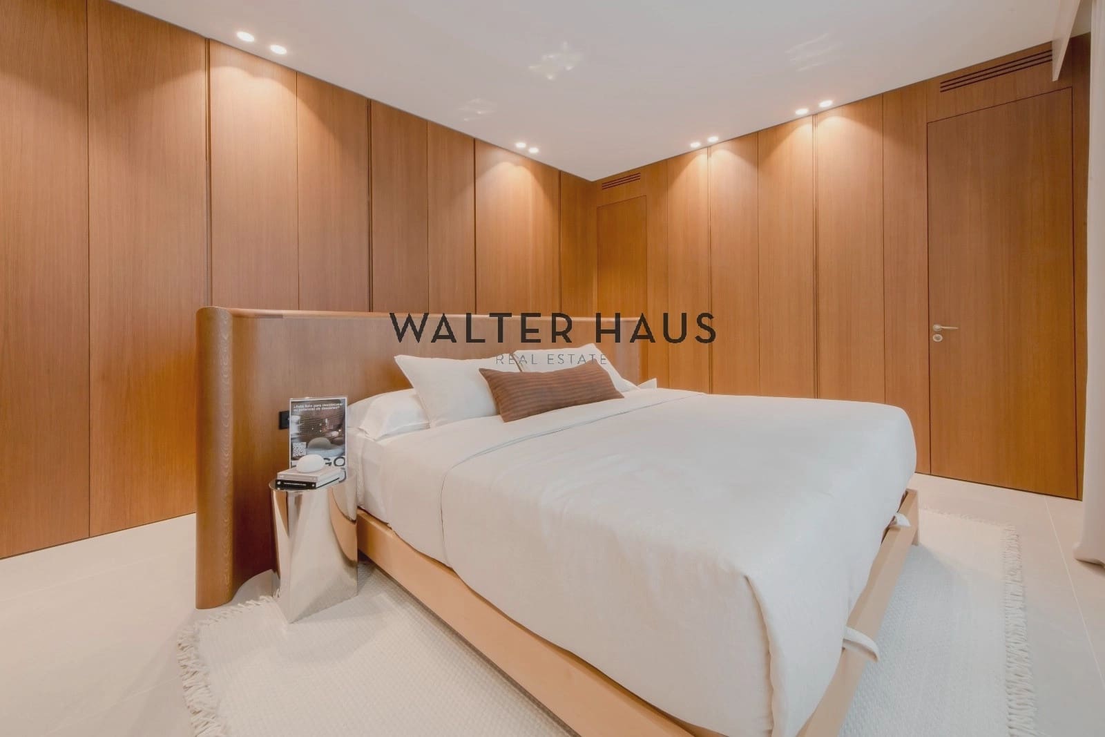 Piso de 3 habitaciones en Madrid ciudad en venta - 5.275.000 € (Ref: 9163223)