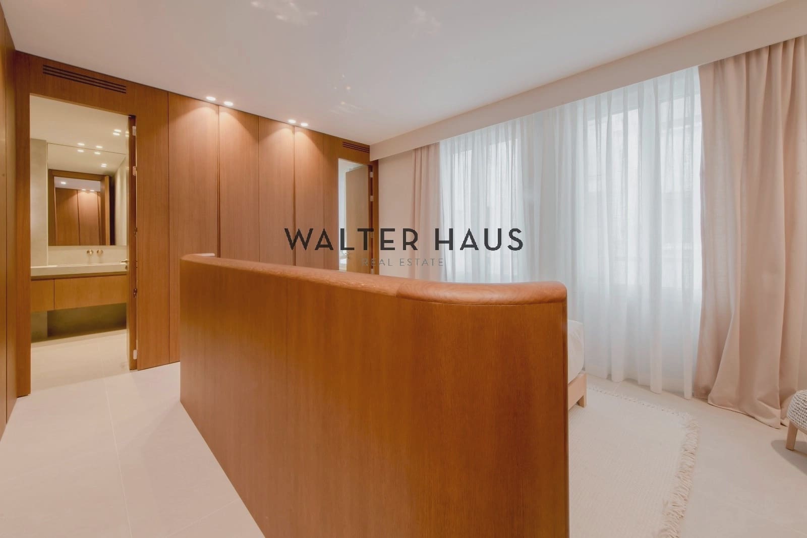 Piso de 3 habitaciones en Madrid ciudad en venta - 5.275.000 € (Ref: 9163223)