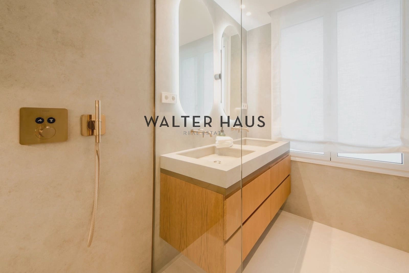 Piso de 3 habitaciones en Madrid ciudad en venta - 5.275.000 € (Ref: 9163223)