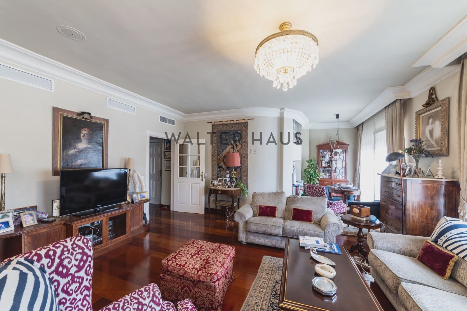 Commercial for sale in Madrid city with pool - € 6,200,000 (Ref: 9164846)