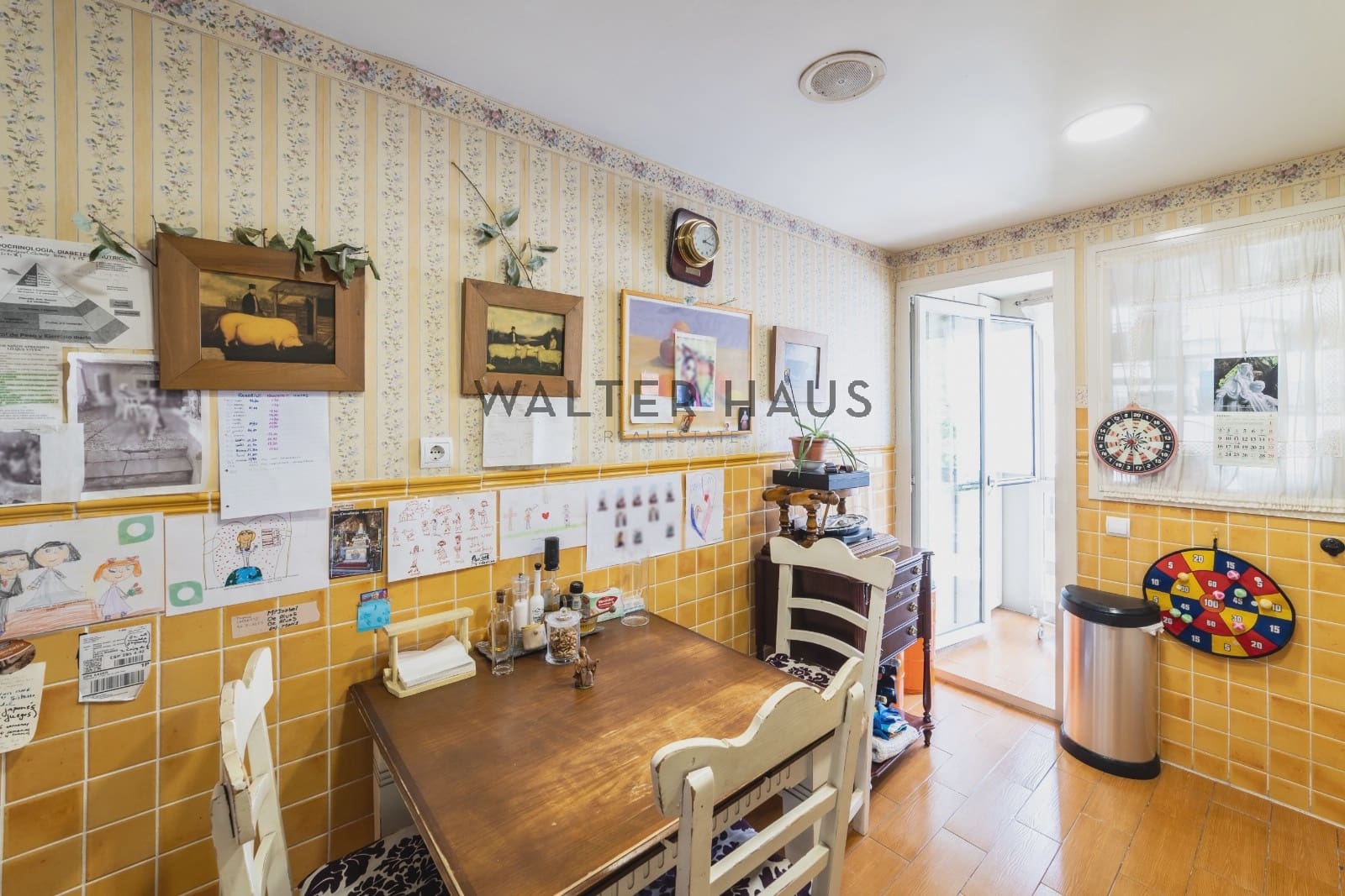 Commercial for sale in Madrid city with pool - € 6,200,000 (Ref: 9164846)