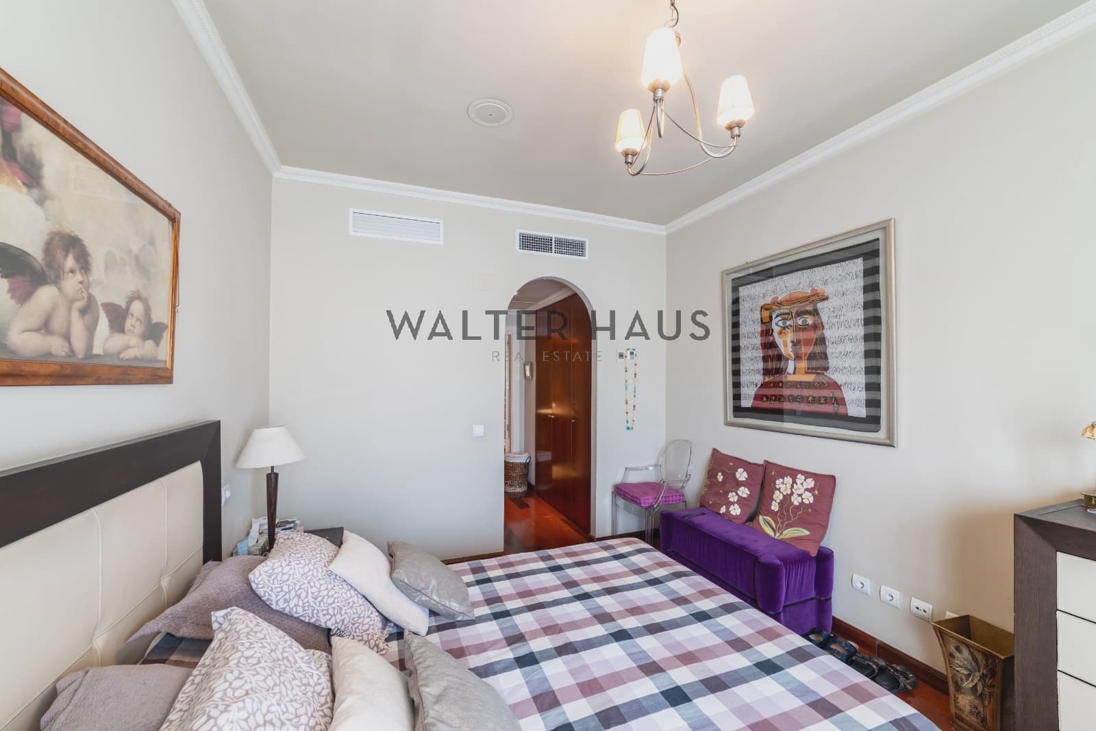 Commercial for sale in Madrid city with pool - € 6,200,000 (Ref: 9164846)