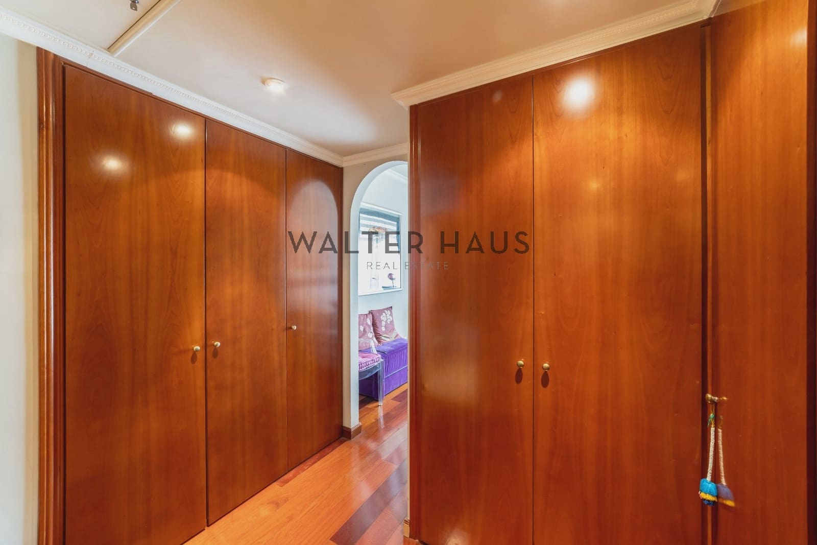 Commercial for sale in Madrid city with pool - € 6,200,000 (Ref: 9164846)