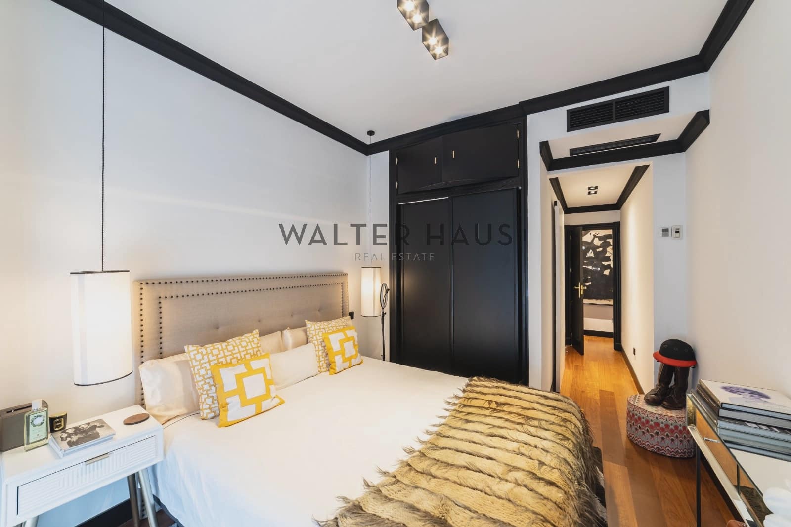 Commercial for sale in Madrid city with pool - € 6,200,000 (Ref: 9164846)