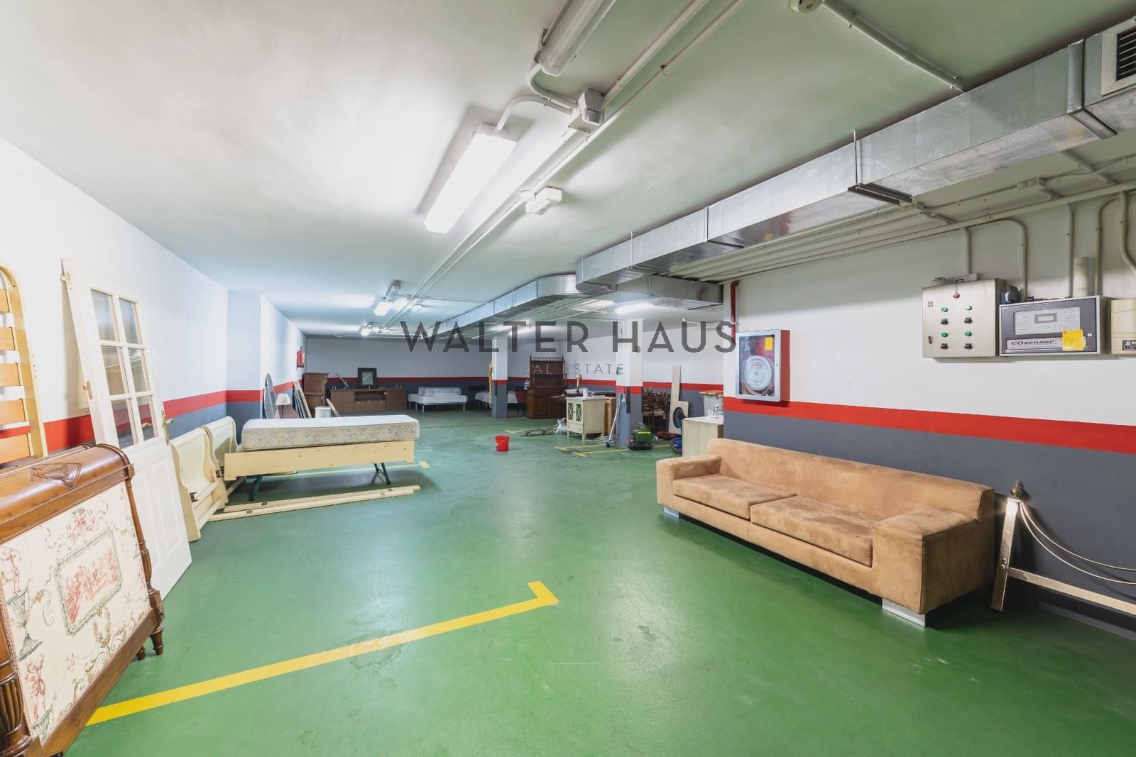 Commercial for sale in Madrid city with pool - € 6,200,000 (Ref: 9164846)