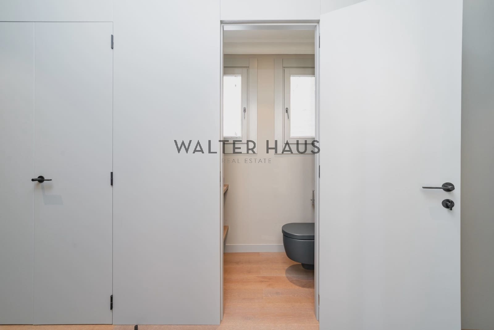 3 soveværelse Lejlighed til salg i Barcelona by med swimmingpool - € 1.750.000 (Ref: 9168344)