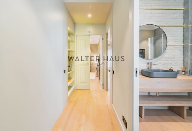 3 bedroom Flat for sale in La Dreta de L'Eixample, Barcelona city with pool - € 1,750,000 (Ref: 9168344)