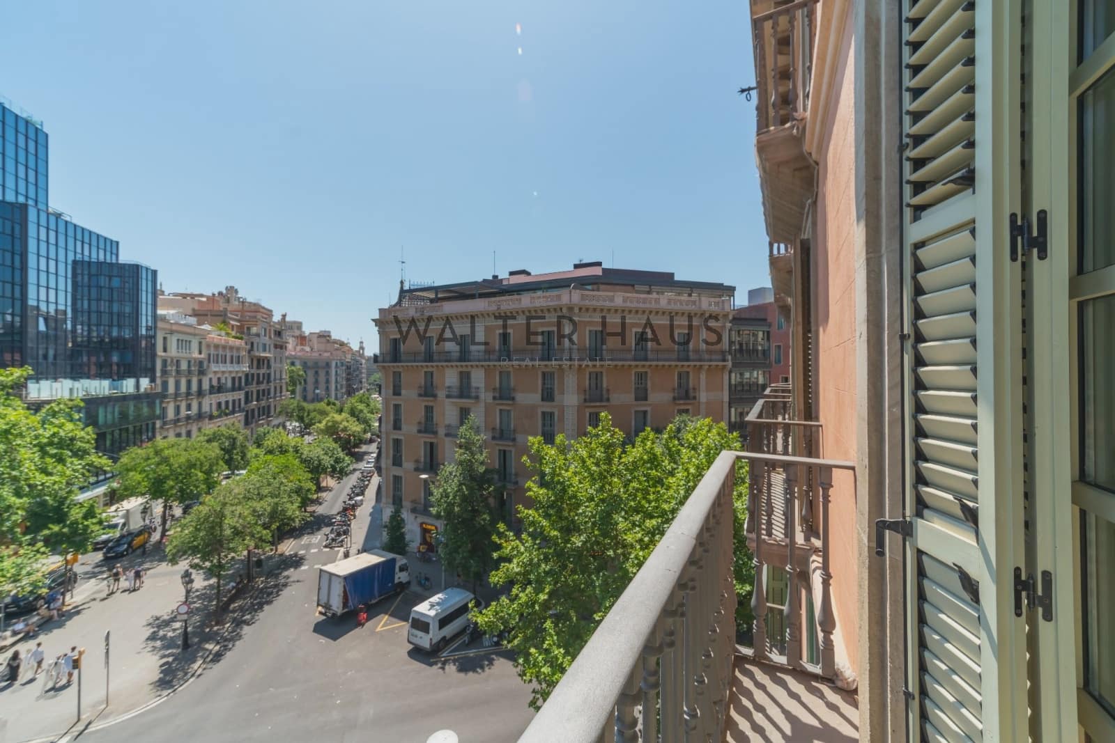 3 soveværelse Lejlighed til salg i Barcelona by med swimmingpool - € 1.750.000 (Ref: 9168344)