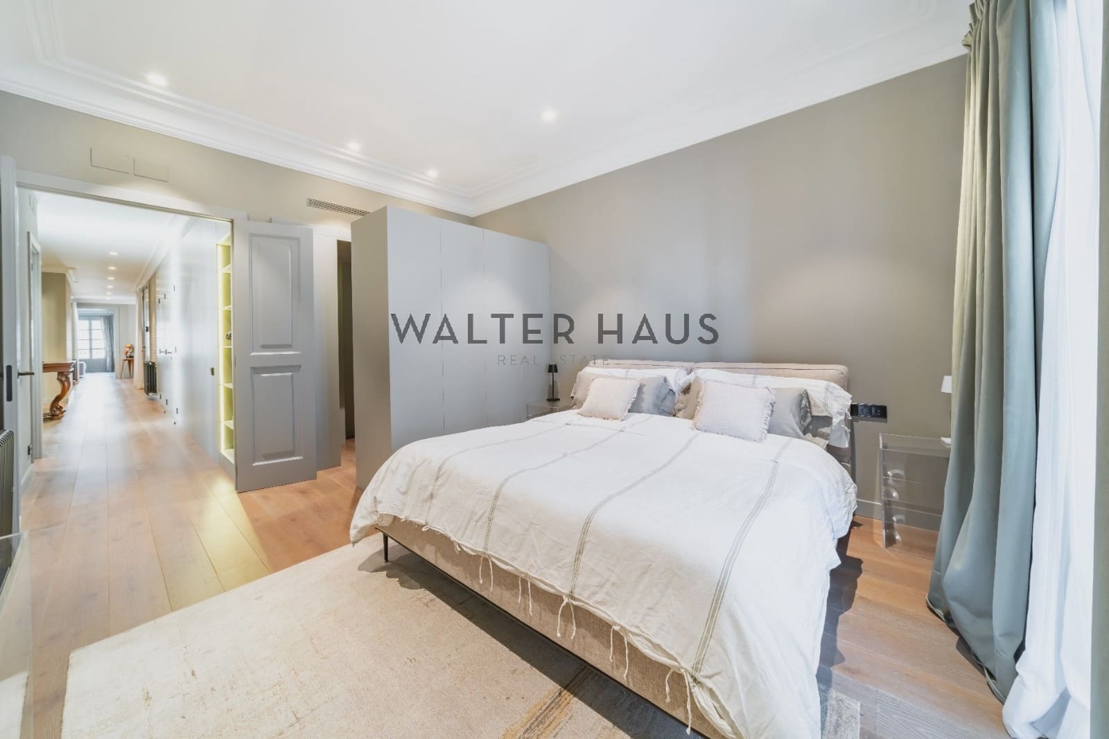 3 soveværelse Lejlighed til salg i Barcelona by med swimmingpool - € 1.750.000 (Ref: 9168344)