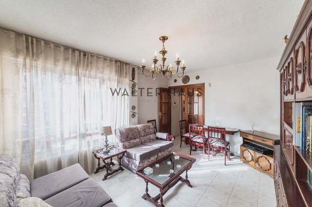 3 bedroom Flat for sale in Entrevías, Madrid city - € 256,000 (Ref: 9170734)