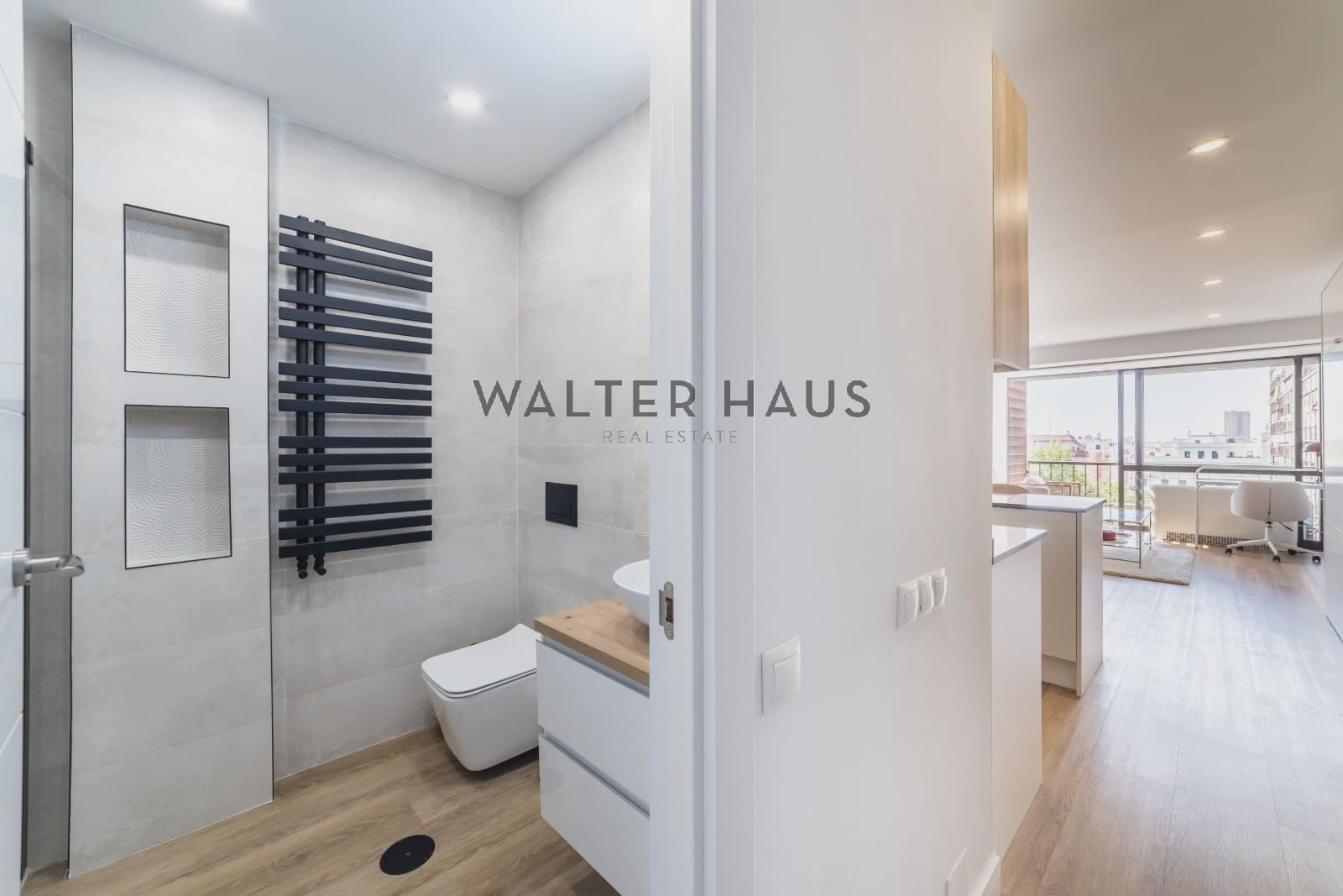 Studio do wynajęcia w Miasto Madryt - 1 850 € (Ref: 9172206)