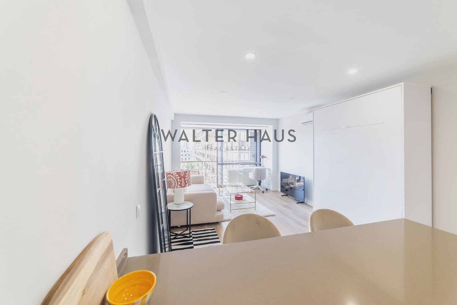 Studio do wynajęcia w Miasto Madryt - 1 850 € (Ref: 9172206)