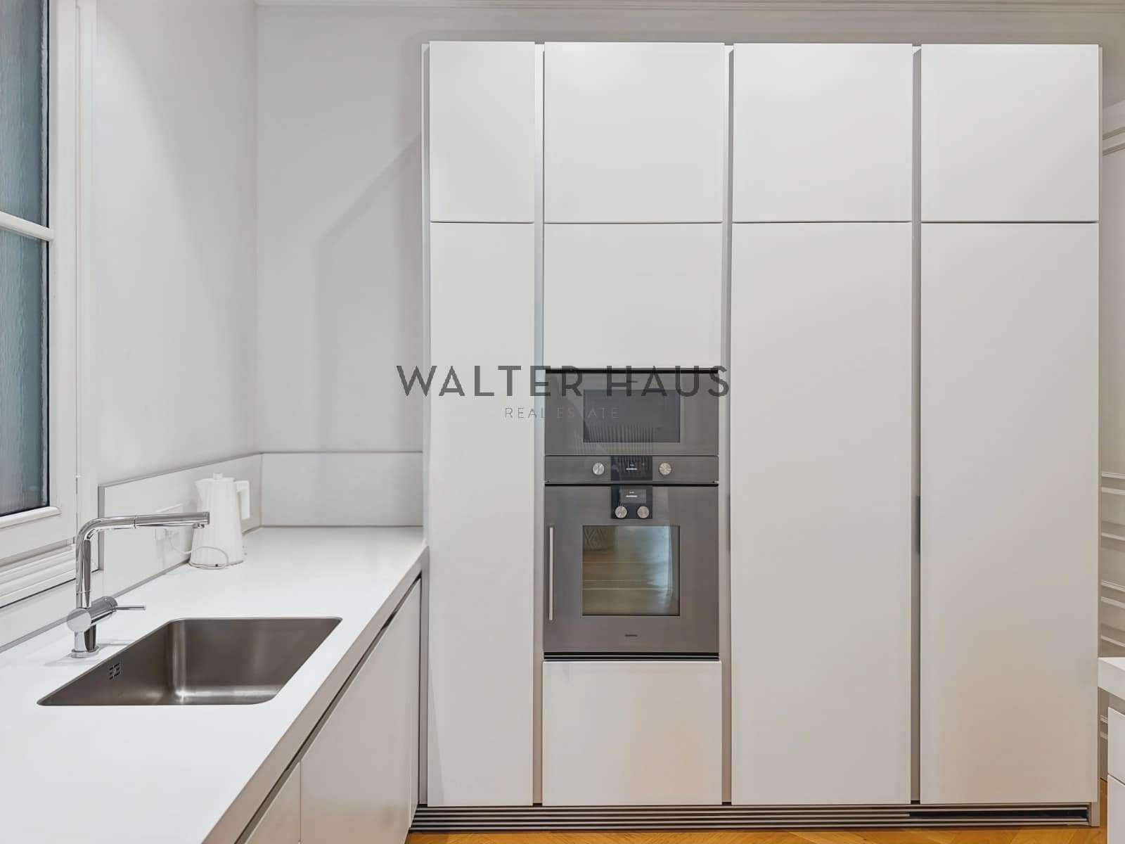 3 soveværelse Lejlighed til leje i Barcelona by - € 9.000 (Ref: 9193226)