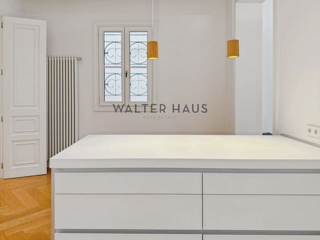 3 soveværelse Lejlighed til leje i Barcelona by - € 9.000 (Ref: 9193226)