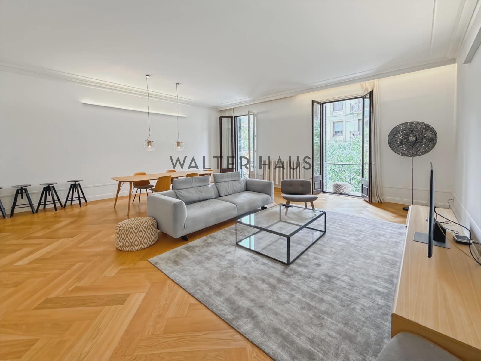 3 soveværelse Lejlighed til leje i Barcelona by - € 9.000 (Ref: 9193226)