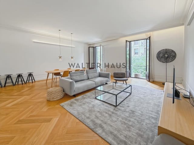 3 soveværelse Lejlighed til leje i Barcelona by - € 9.000 (Ref: 9193226)