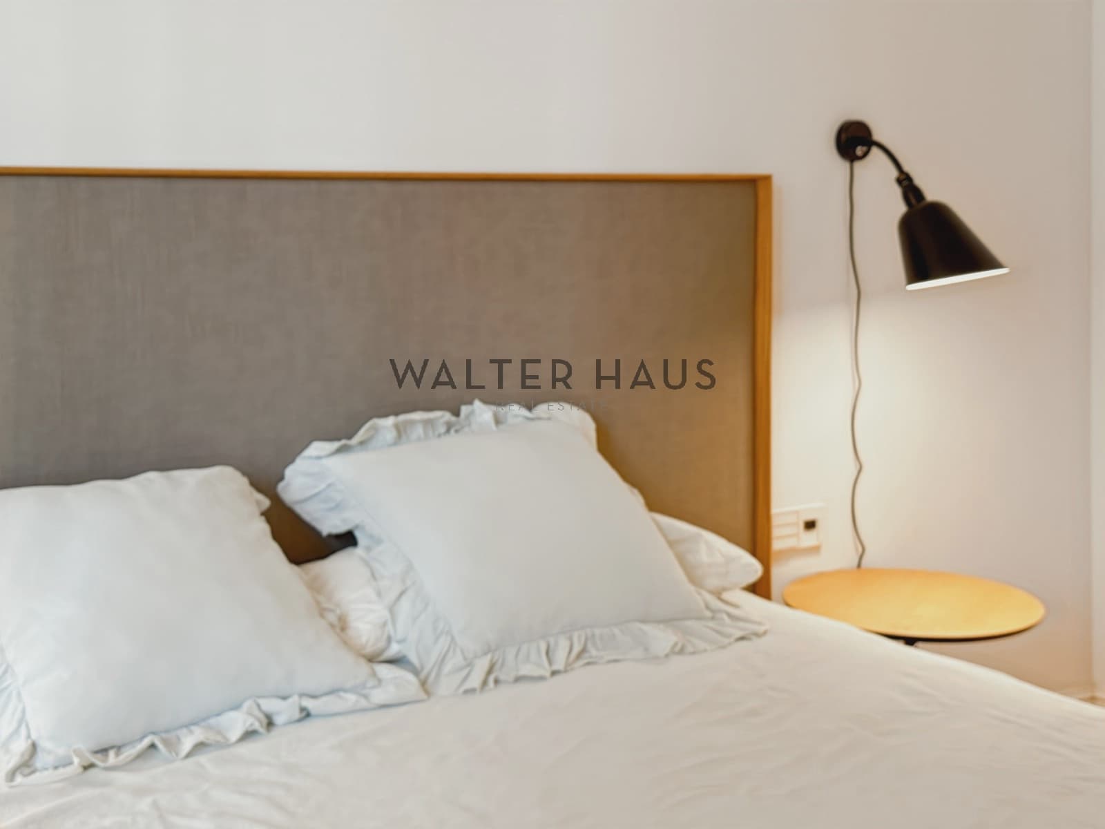 3 soveværelse Lejlighed til leje i Barcelona by - € 9.000 (Ref: 9193226)