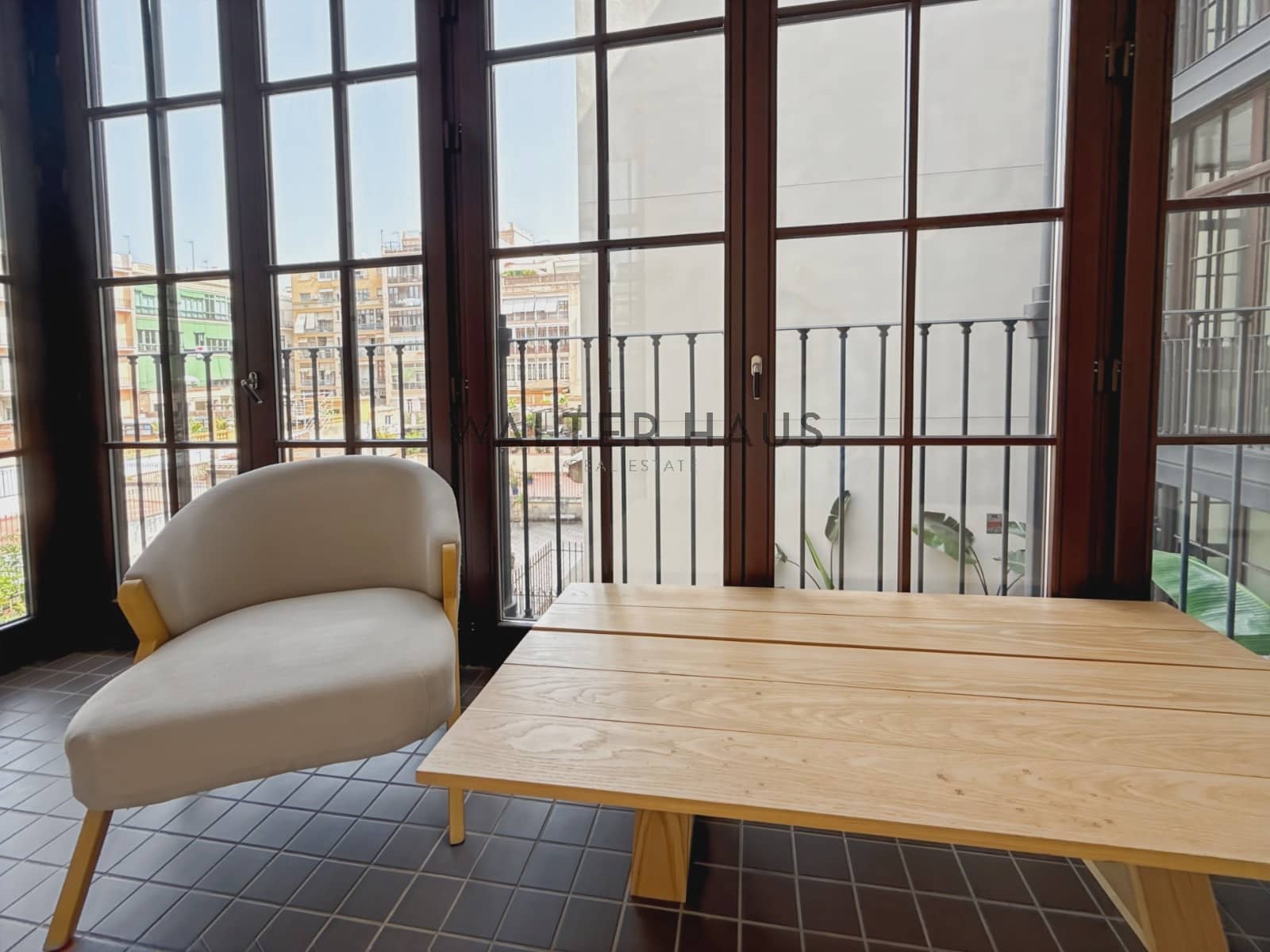 3 soveværelse Lejlighed til leje i Barcelona by - € 9.000 (Ref: 9193226)