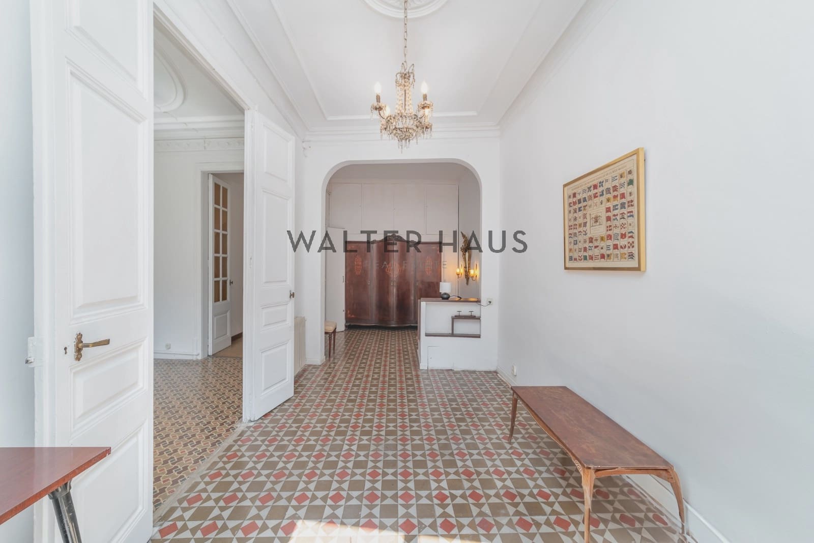 6 sovrum Lägenhet till salu i Barcelona stad - 830 000 € (Ref: 9200117)