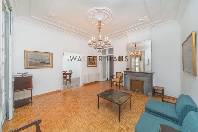 6 bedroom Flat for sale in Sant Pere, Santa Caterina i La Ribera, Barcelona city - € 830,000 (Ref: 9200117)