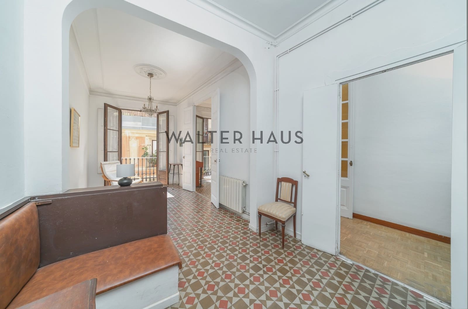 6 sovrum Lägenhet till salu i Barcelona stad - 830 000 € (Ref: 9200117)