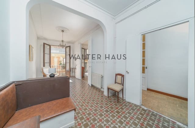 6 bedroom Flat for sale in Sant Pere, Santa Caterina i La Ribera, Barcelona city - € 830,000 (Ref: 9200117)