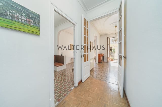 6 bedroom Flat for sale in Sant Pere, Santa Caterina i La Ribera, Barcelona city - € 830,000 (Ref: 9200117)