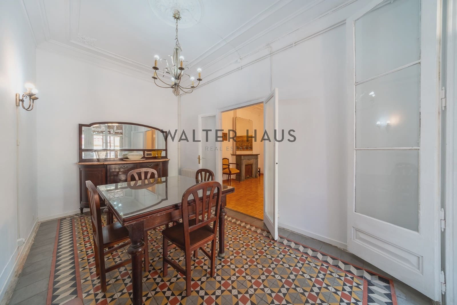 6 sovrum Lägenhet till salu i Barcelona stad - 830 000 € (Ref: 9200117)